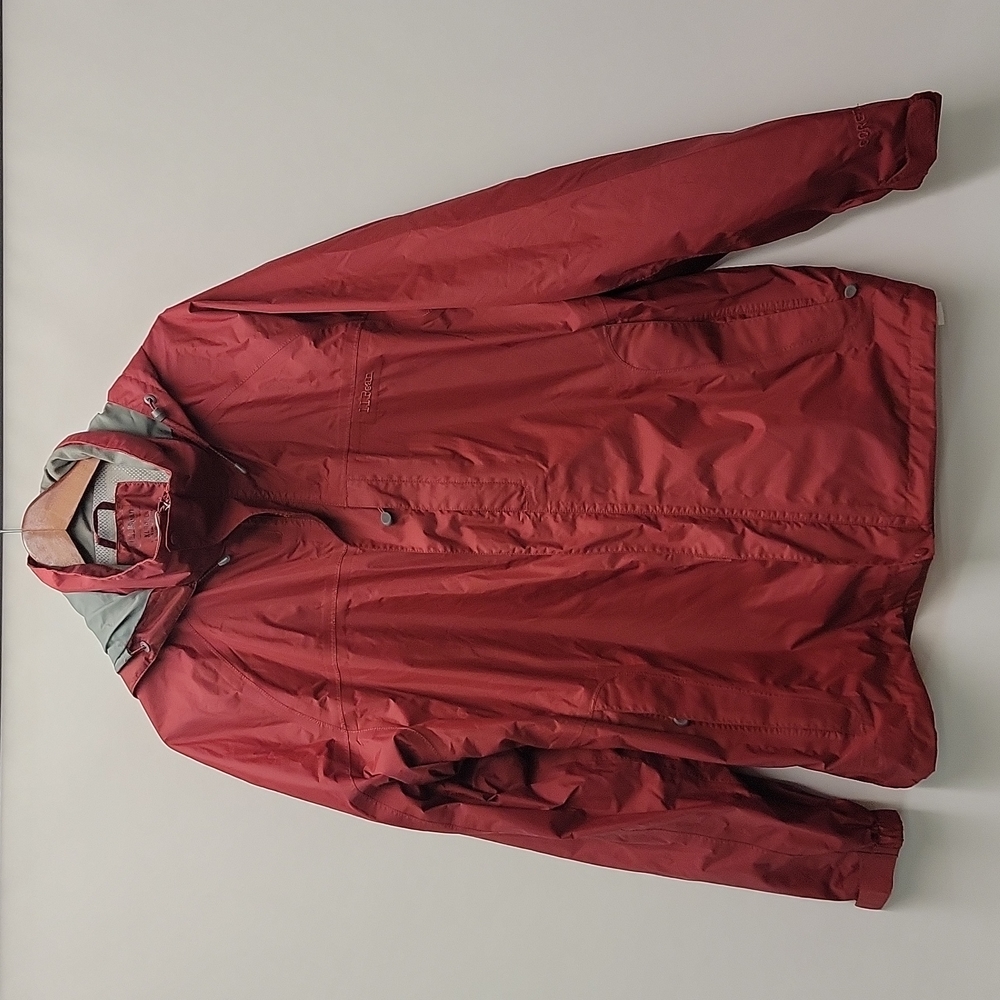 L.L.Bean lightweight gore-tex men's jacket in a size XL tall